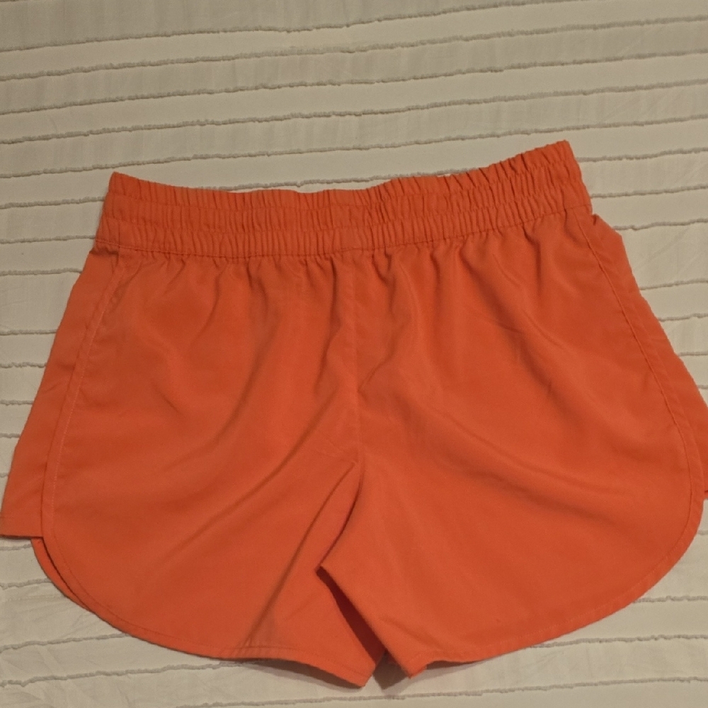 New Balance Women's Vibrant Coral Orange Athletic Shorts, Unlined, Size Medium - Picture 2 of 6